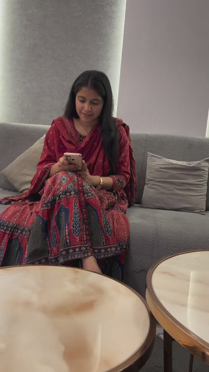 TALKING SMART PHONE MULTI-LANGUAGE